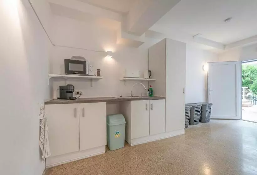 Hotelli Beetroot ,jedes Zimmer Verfügt über Smart Tv,regendusche Und Balkon 2025 Frisch Renoviert