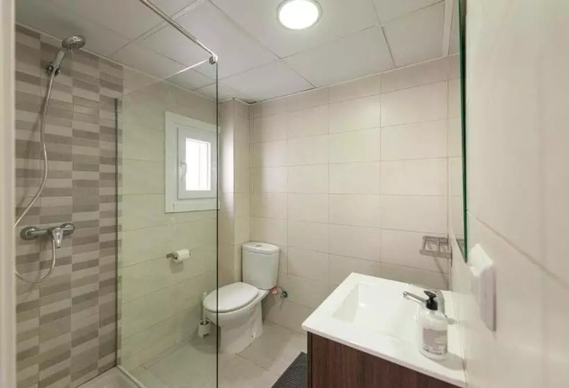 Hotelli Beetroot ,jedes Zimmer Verfügt über Smart Tv,regendusche Und Balkon 2025 Frisch Renoviert