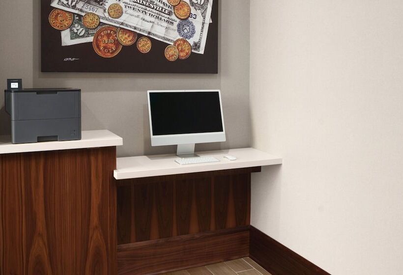 בית מלון כפרי Courtyard By Marriott Gainesville Ga