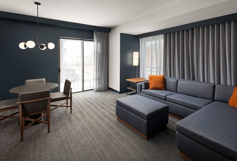 בית מלון כפרי Courtyard By Marriott Gainesville Ga