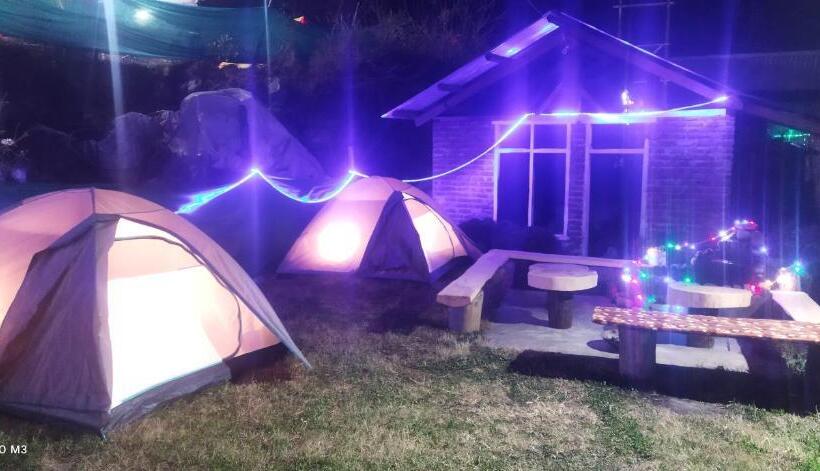 هتل Gyans Palace Homestay