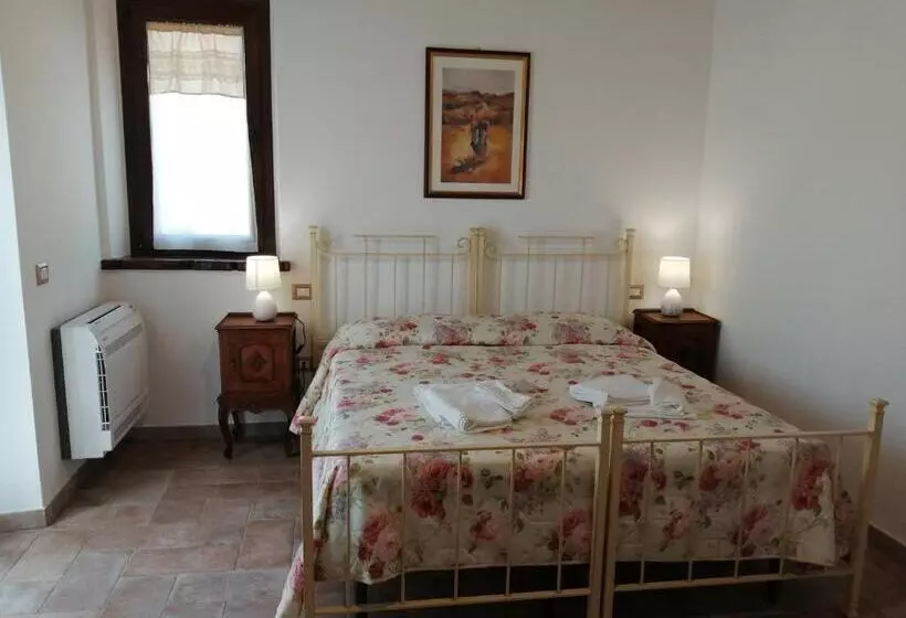 Hotelli L Antico Fienile
