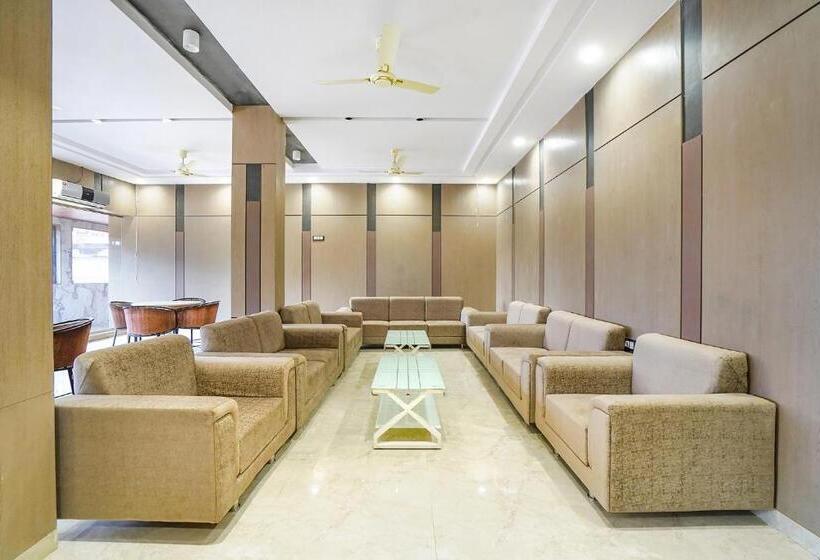 Jk Rooms 148 Hotel Rahul Palace