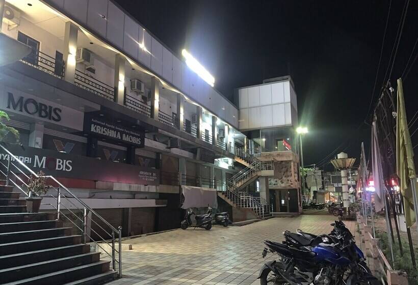 Jk Rooms 148 Hotel Rahul Palace