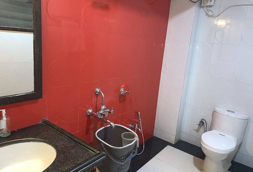 Jk Rooms 148 Hotel Rahul Palace