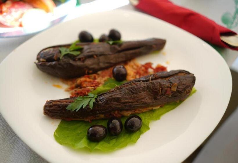 پانسیون Grandma S Home