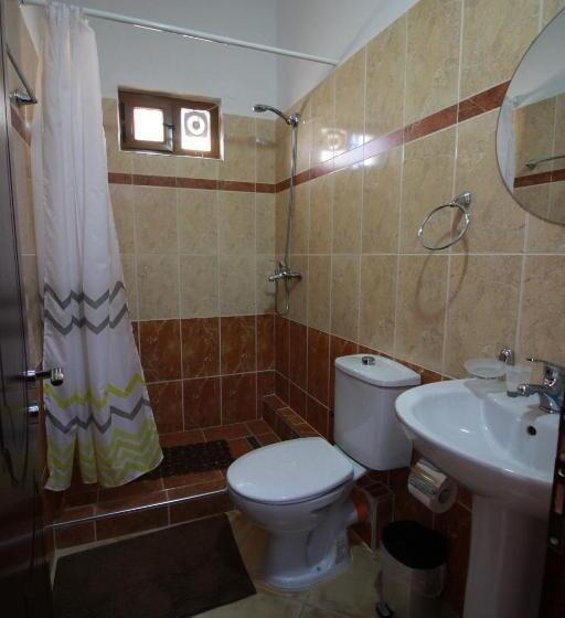 پانسیون Grandma S Home