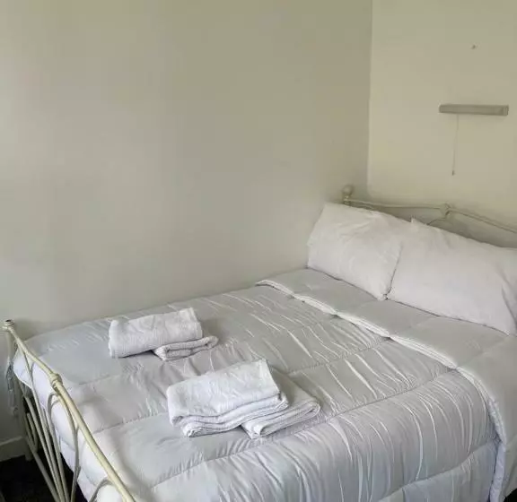 ペンション Kinsale Budget Room 2