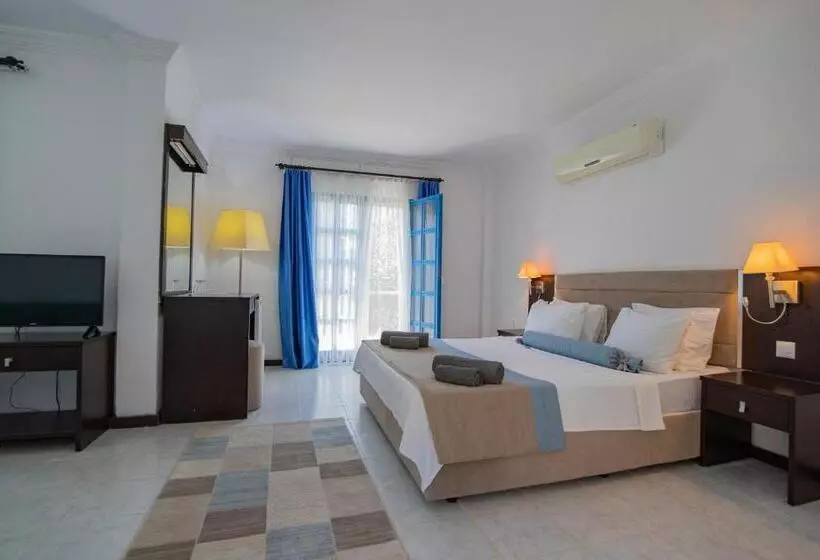 Aamiaismajoitus (B&B) Ladonia Hotels Zemda Gümüşlük