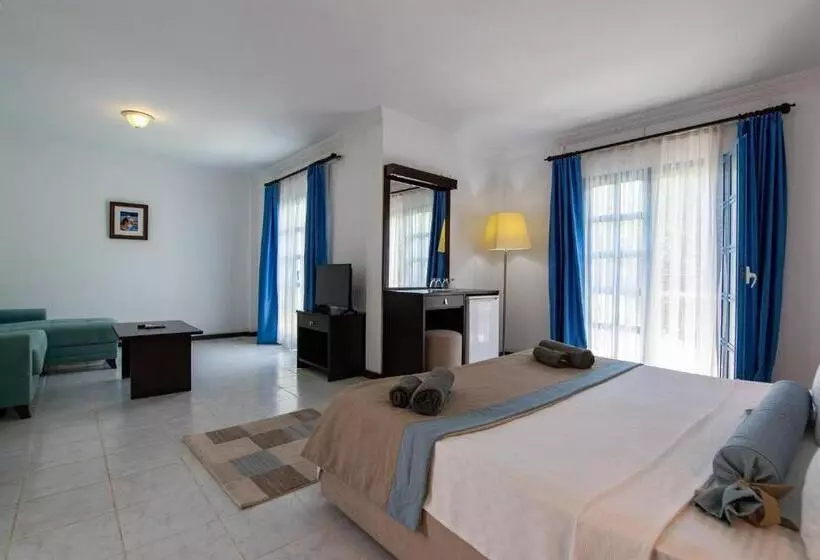 Aamiaismajoitus (B&B) Ladonia Hotels Zemda Gümüşlük