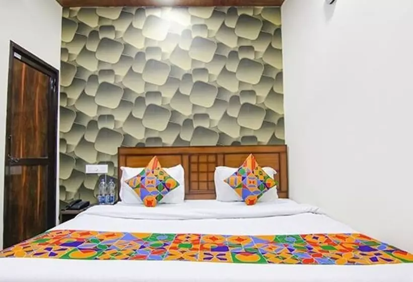 Fabhotel Park View