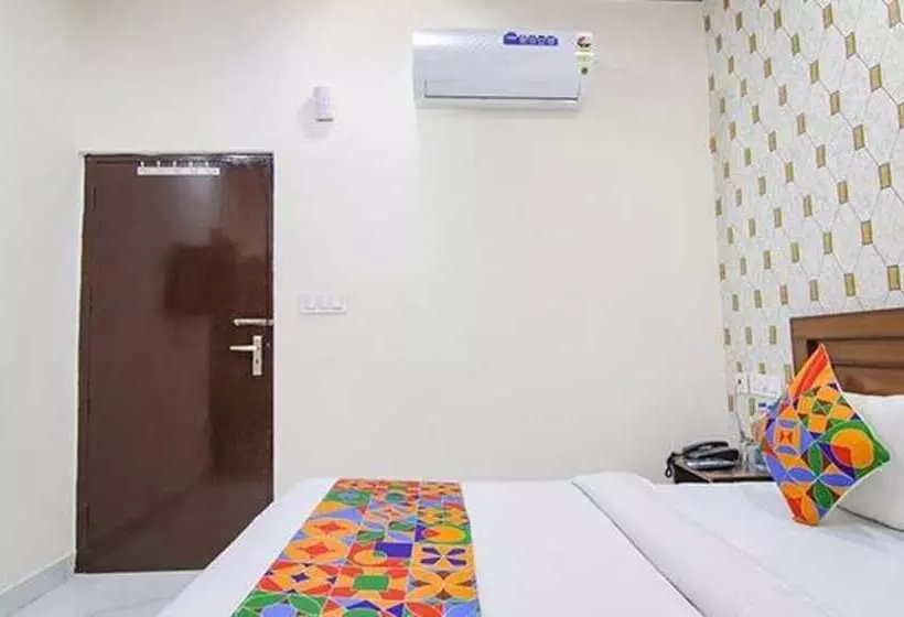 Fabhotel Park View