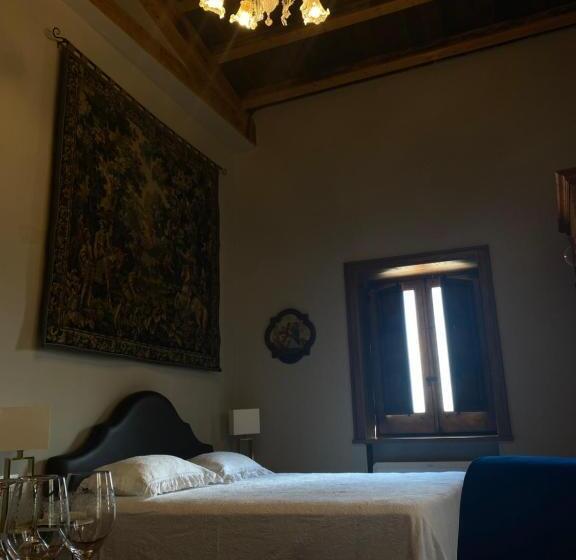 Отель Castello Ducale Colonna Resort