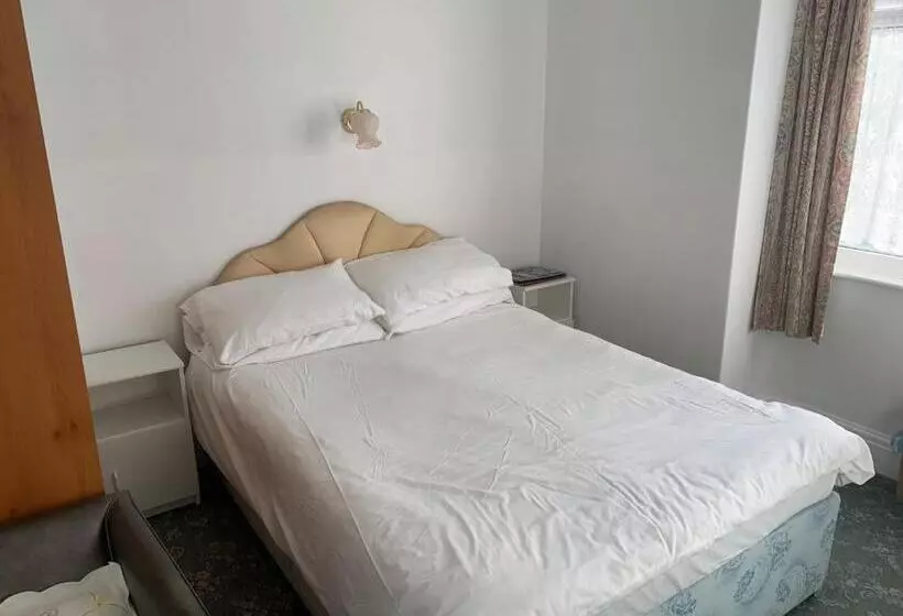 ペンション Columbus Rooms