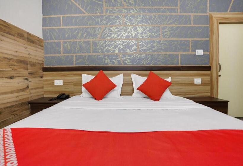 فندق Oyo Flagship 81307 Pratap Since