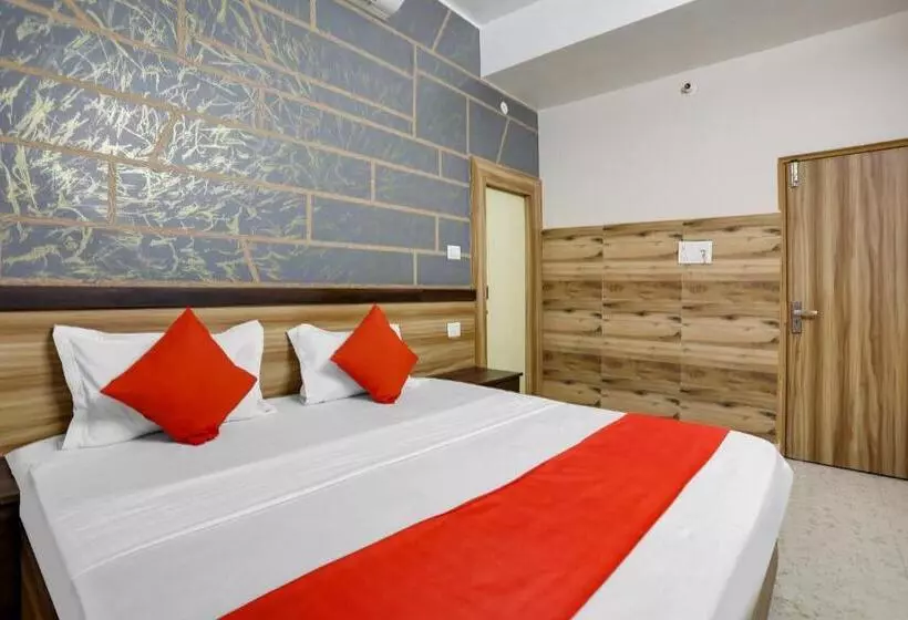 Hotelli Oyo Flagship 81307  Pratap Since