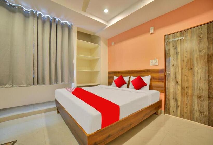 Hotell Oyo Flagship 81336  Ragas