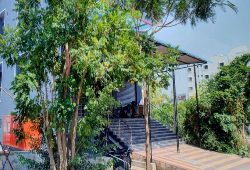 Hotell Oyo Flagship 81336  Ragas