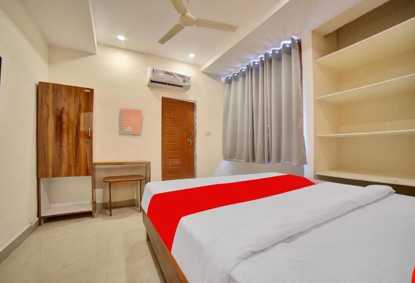 Hotell Oyo Flagship 81336  Ragas