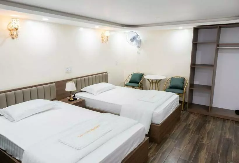 Odyssey Hostel, Tours & Motorbikes Rental