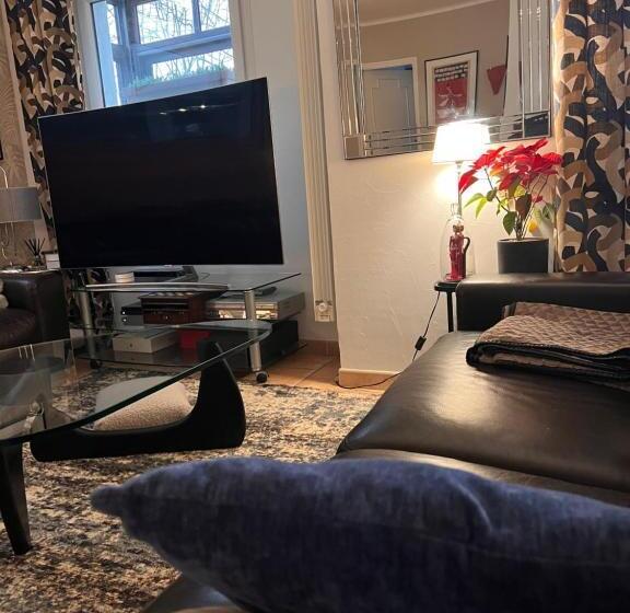 ペンション Lou Pantai