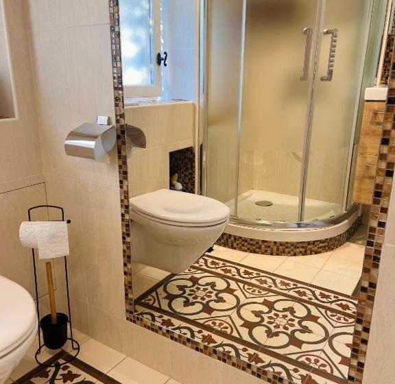 ペンション Lou Pantai