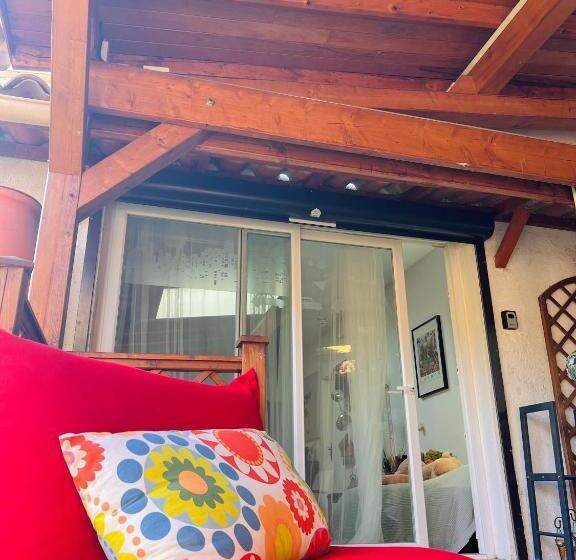 ペンション Lou Pantai