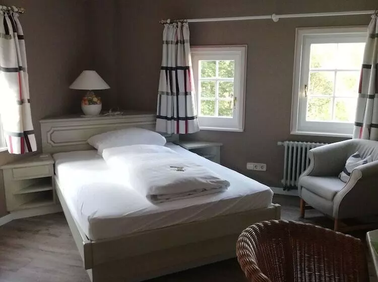 Hotelli Altes Pfarrhaus