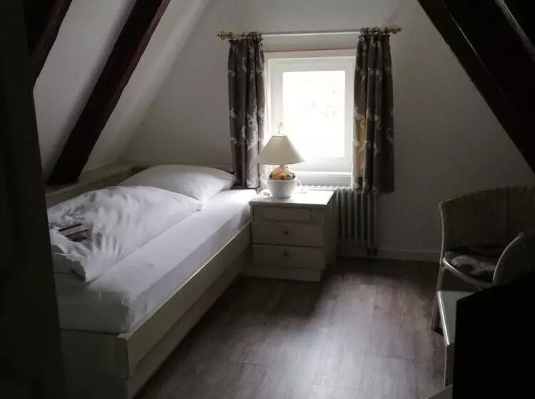 Hotelli Altes Pfarrhaus