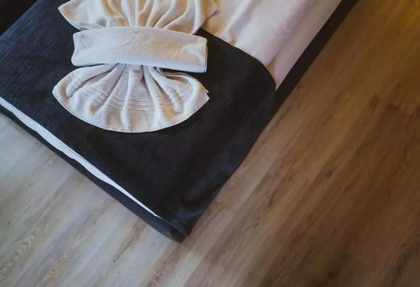 Aparthotel Stralsund Studios Und Apartments