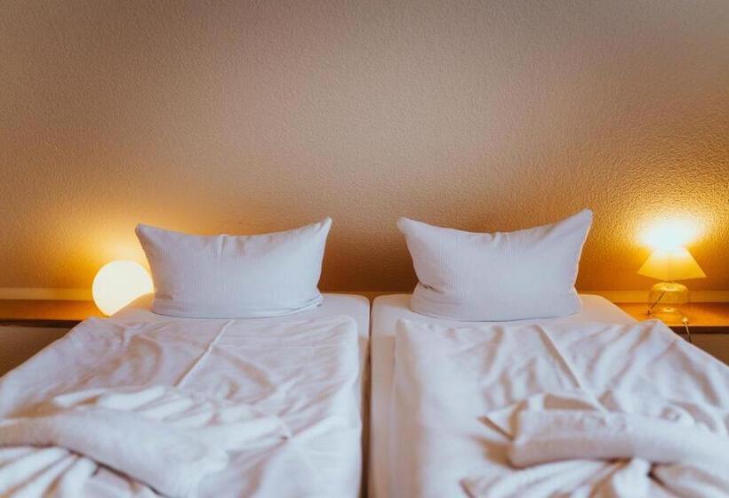 Aparthotel Stralsund Studios Und Apartments