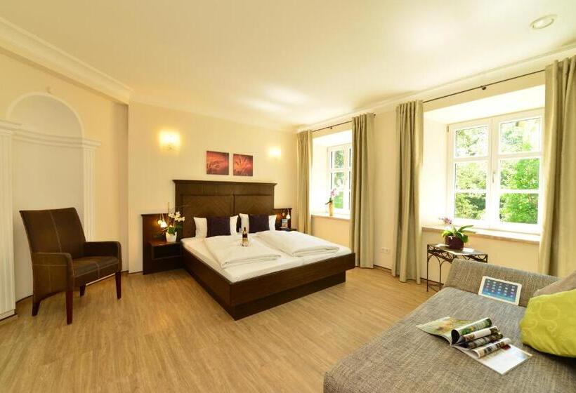 Отель Autenrieder Brauereigasthof