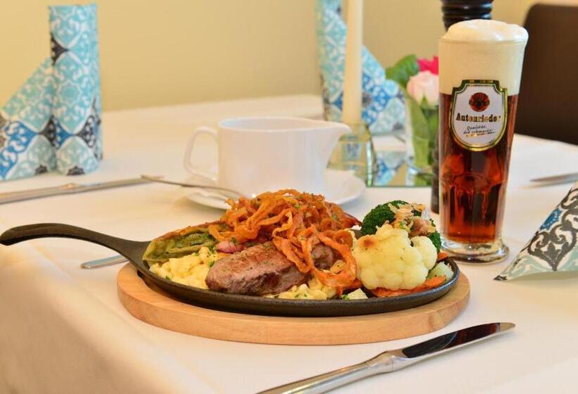 Отель Autenrieder Brauereigasthof