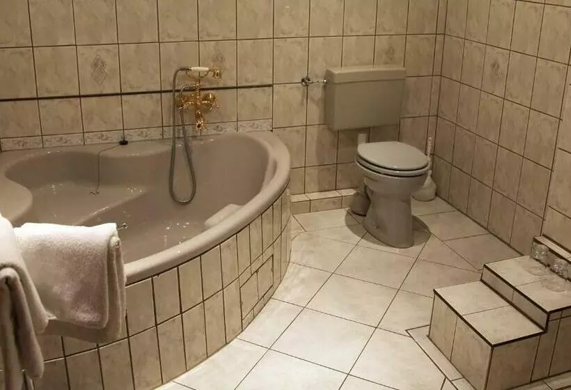 Hotelli Café Am Stift