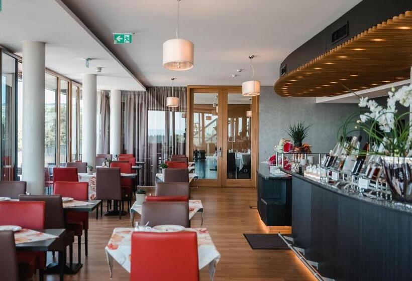 Hotelli Engener Höh