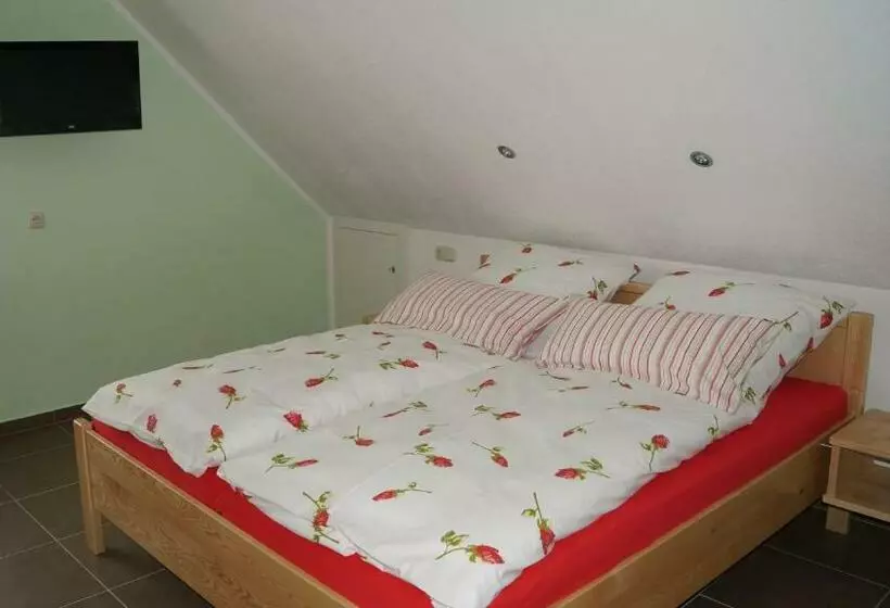 Hotelli Gasthaus & Pension Lisas Welt Wasserkuppe