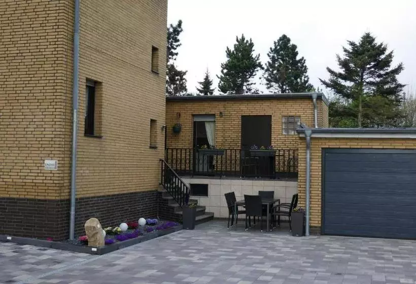 Hotelli Haus Gretchen Alpen