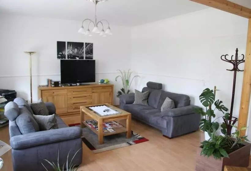 Hotelli Haus Gretchen Alpen