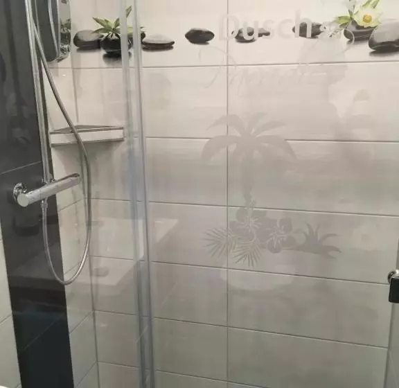 Hotelli Pension Haus Wanninger