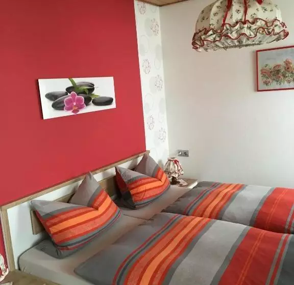Hotelli Pension Haus Wanninger