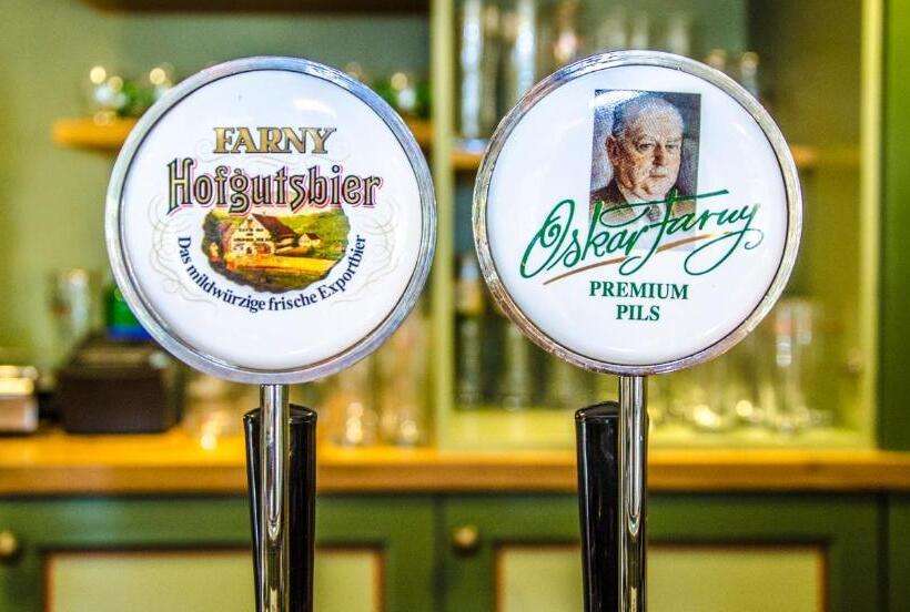 Отель Hofgut Farny