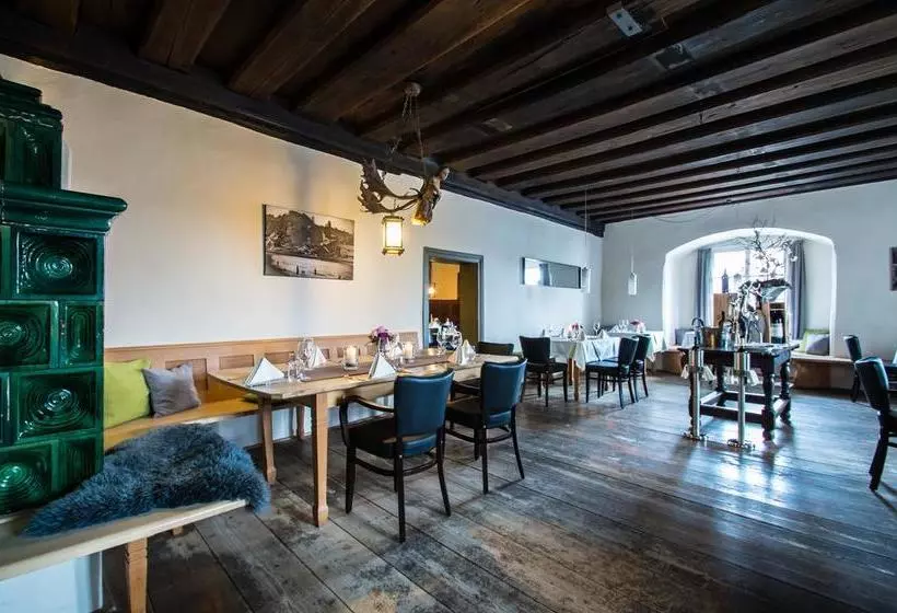 Hotelli Hoftaferne Neuburg