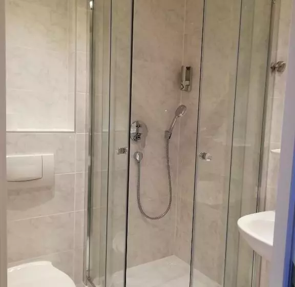 ホテル Isenburger Hof