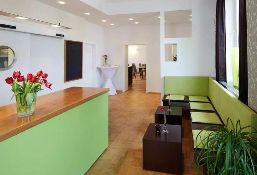 Hotelli Karolinger Hof