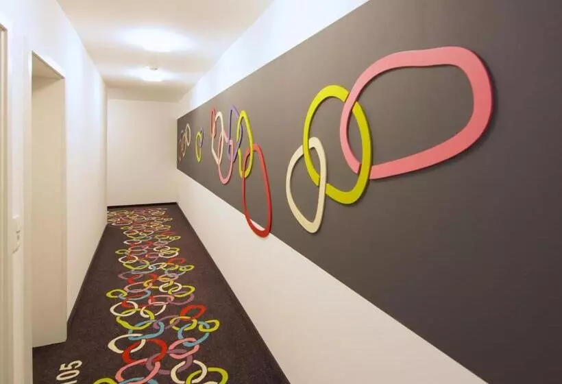 Hotelli Karolinger Hof