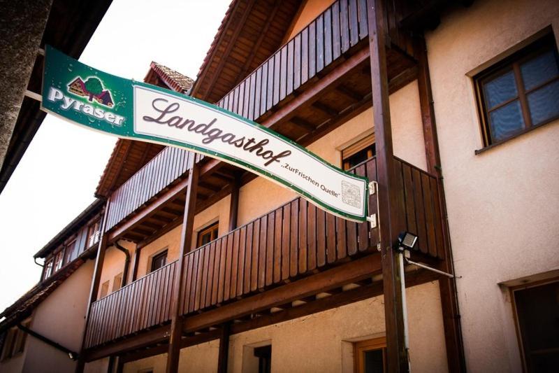 Hotelli Zur Frischen Quelle