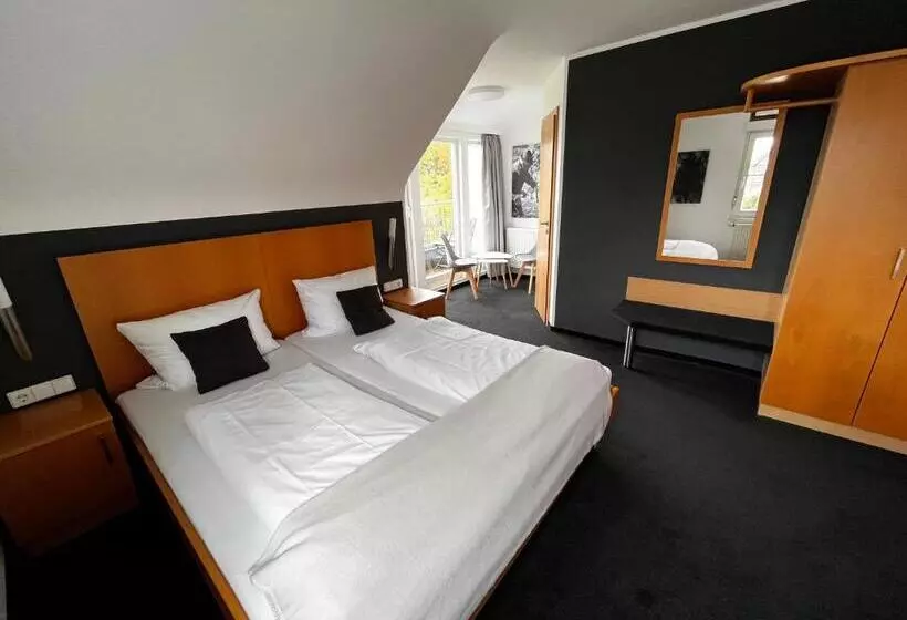 Hotelli Landhaus Hohly