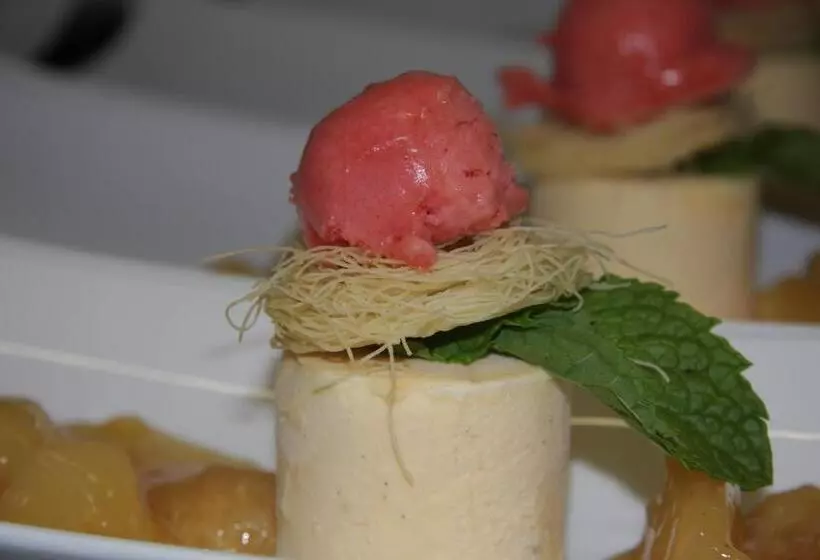 Hotelli Landhaus Hohly