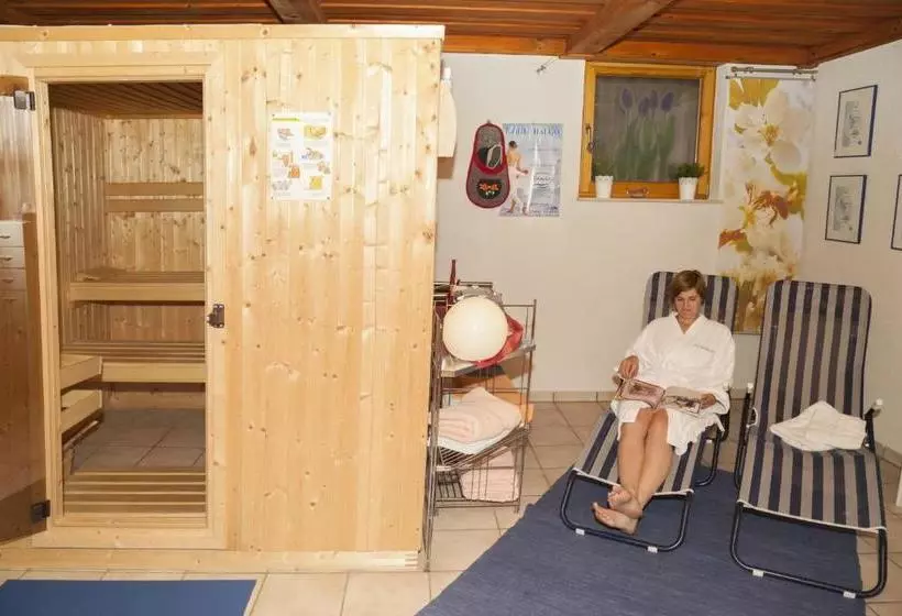 Hotelli Landhaus Weber