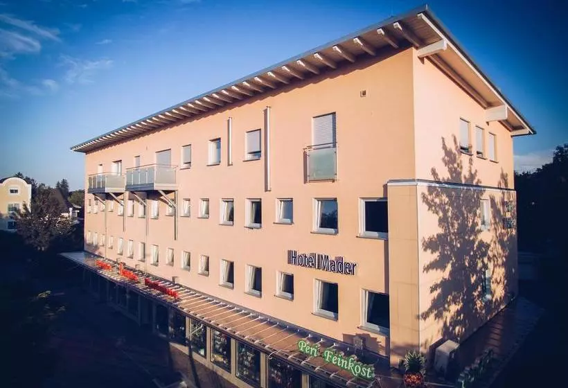 Hotel Mader